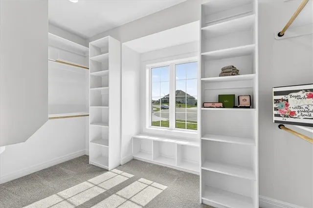 $774,900 | 7014 North Anita Avenue, Kansas City, MO 64151