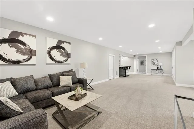 $774,900 | 7014 North Anita Avenue, Kansas City, MO 64151