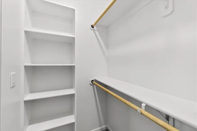 $774,900 | 7014 North Anita Avenue, Kansas City, MO 64151