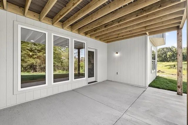 $774,900 | 7014 North Anita Avenue, Kansas City, MO 64151