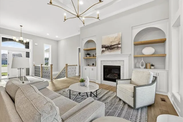 $774,900 | 7014 North Anita Avenue, Kansas City, MO 64151