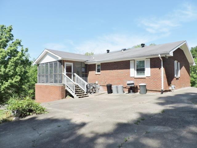 956 Gratton Road Clarksville, TN 37043 - Photo 16 of 16 Back view
