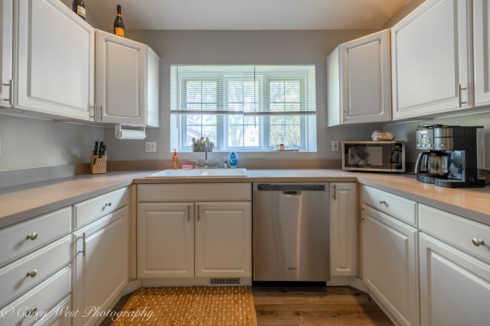 300 Hankes Road Sugar Grove, IL 60554 - Photo 16 of 42 Gallery Image 16