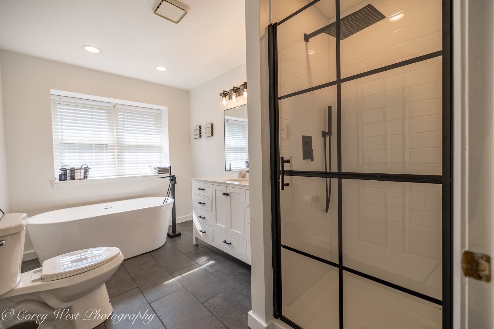 300 Hankes Road Sugar Grove, IL 60554 - Photo 18 of 42 Gallery Image 18