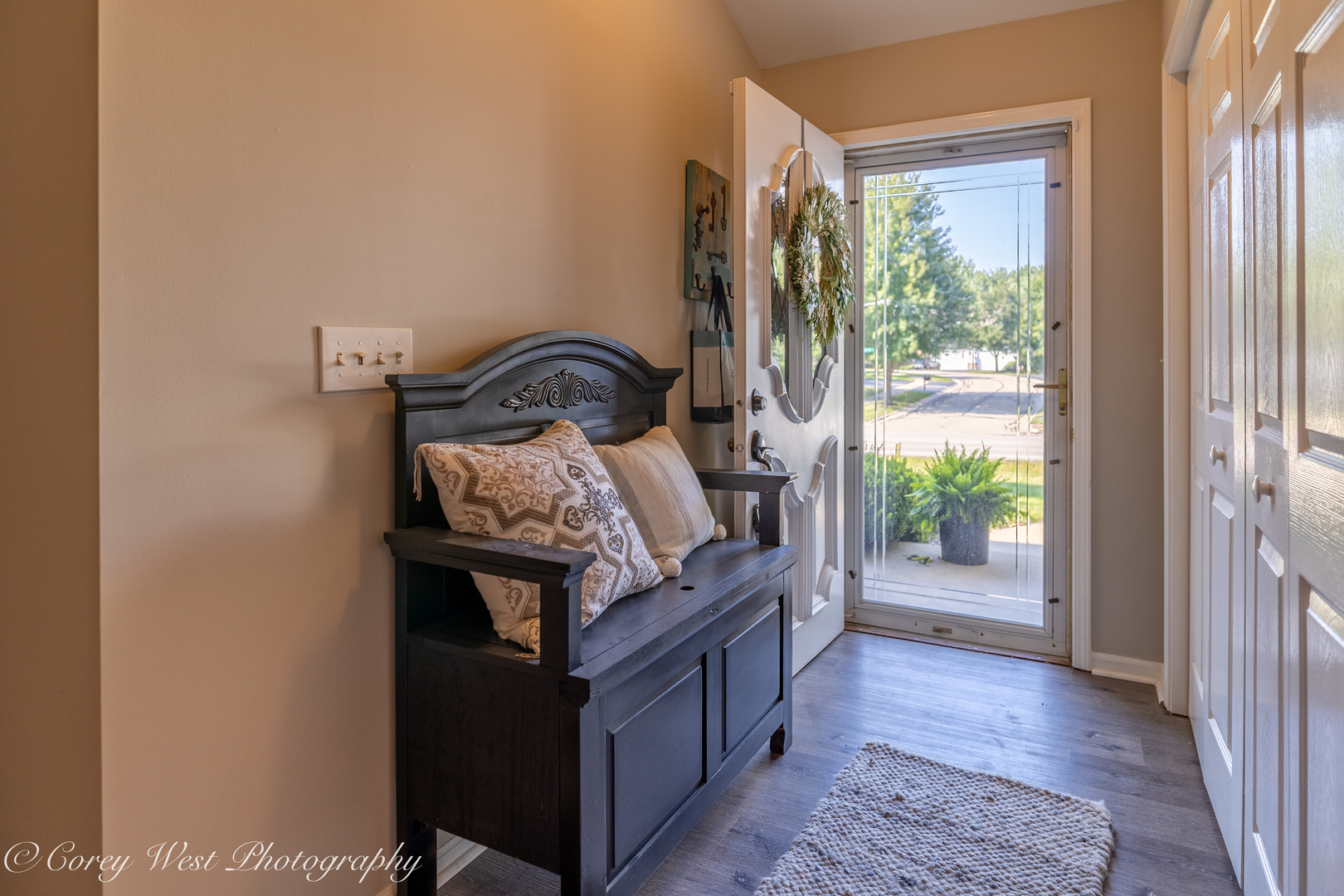 300 Hankes Road Sugar Grove, IL 60554 - Photo 5 of 42 Gallery Image 5