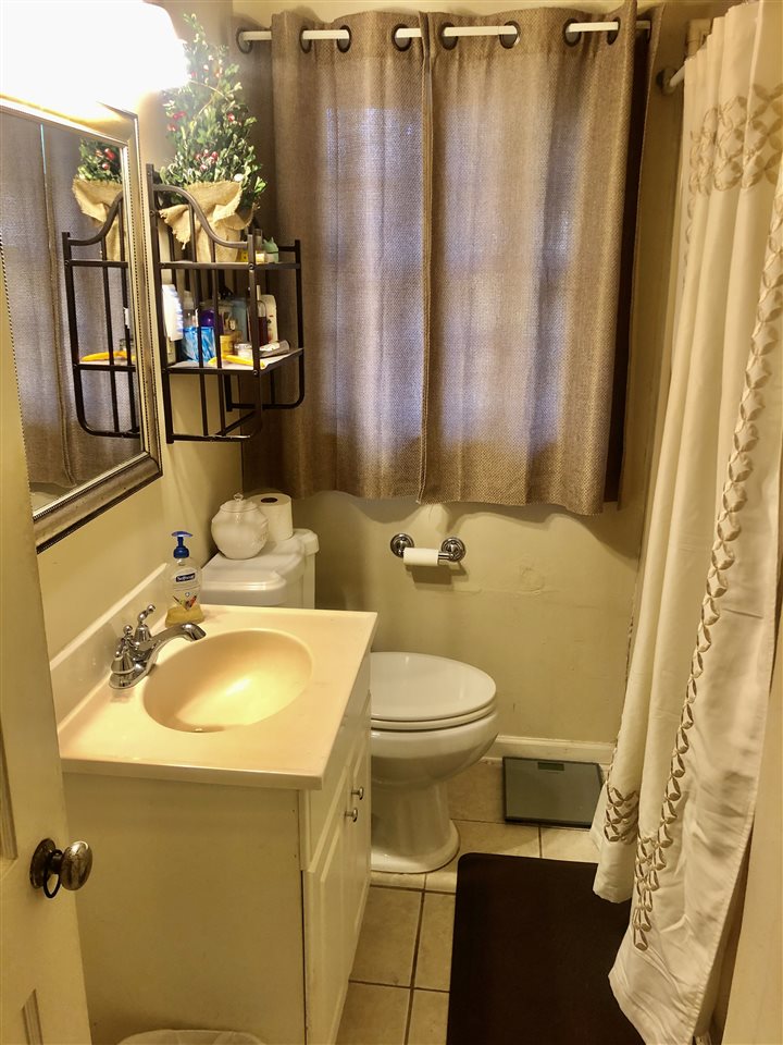 4440 Helene Road Memphis, TN 38117 - Photo 4 of 5