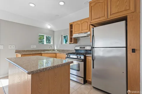 $1,399,000 | 759 Lakeview Avenue, San Francisco, CA 94112