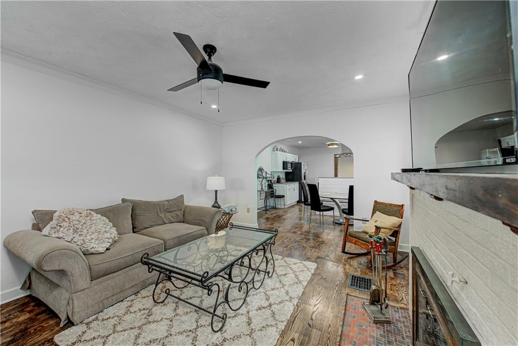 3208 Five Points Road Indianapolis, IN 46239 - Photo 7 of 39 Gallery Image 7