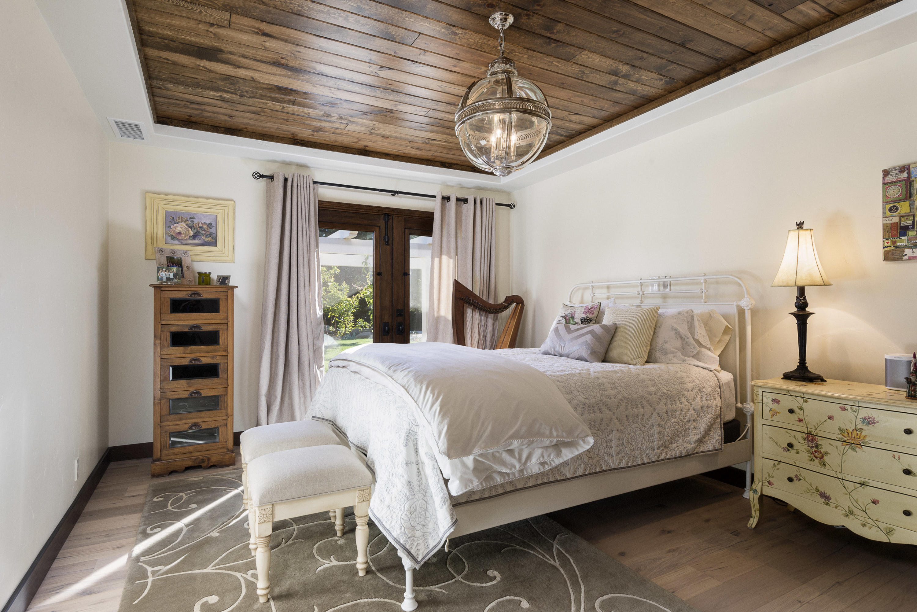 650 Stoddard Lane Montecito, CA 93108 - Photo 12 of 33 Bedroom_2