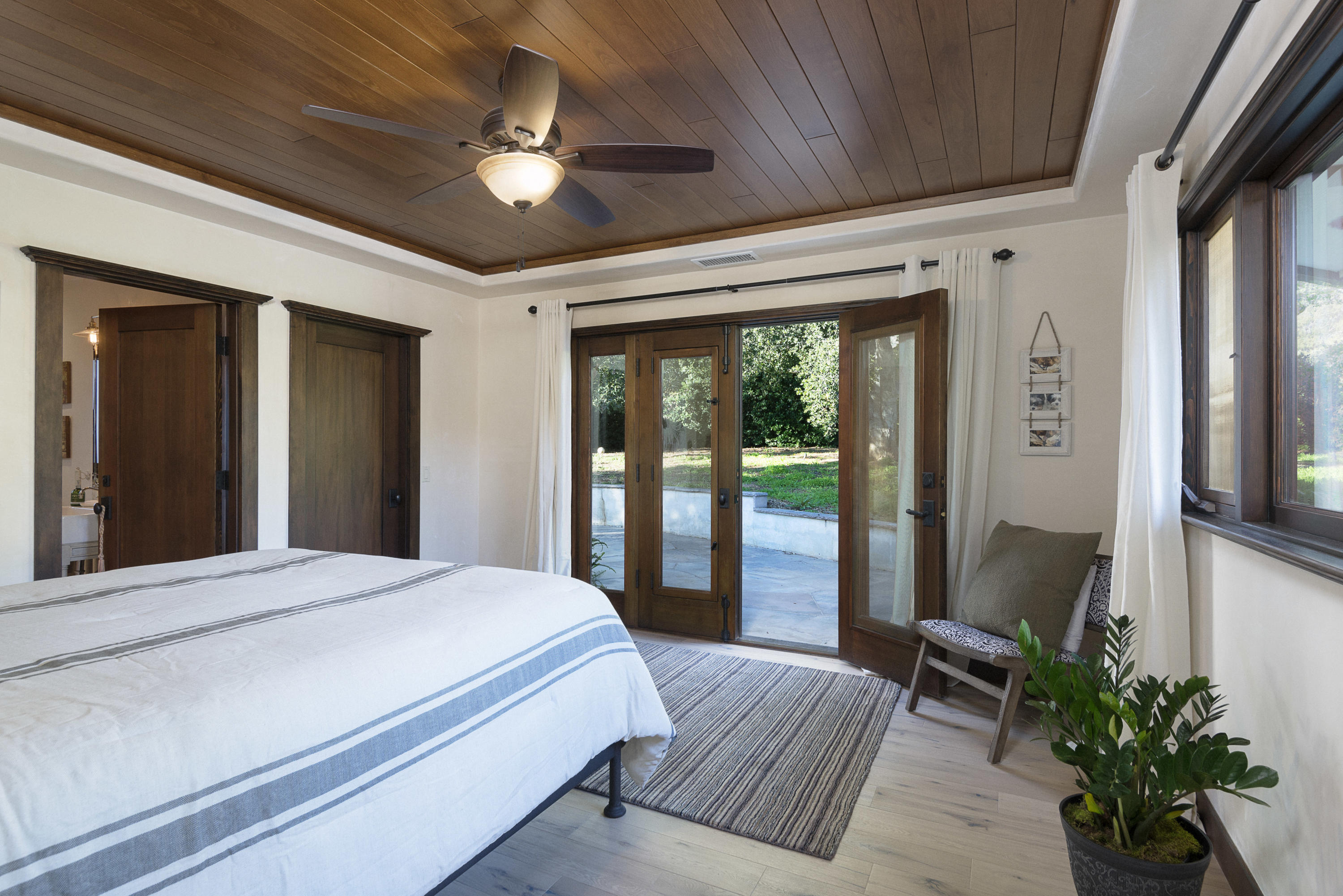 650 Stoddard Lane Montecito, CA 93108 - Photo 13 of 33 Bedroom_3