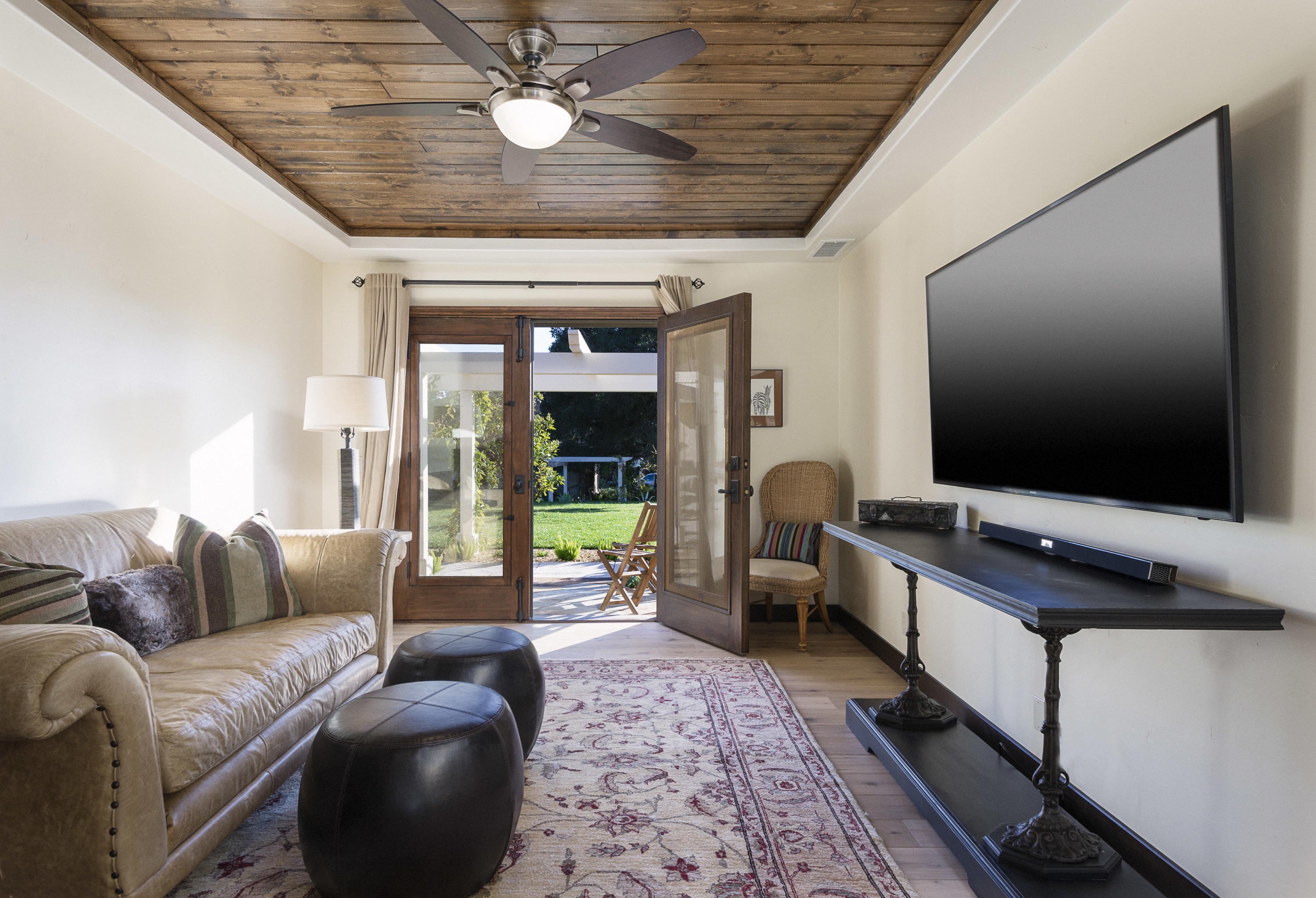 650 Stoddard Lane Montecito, CA 93108 - Photo 16 of 33 den