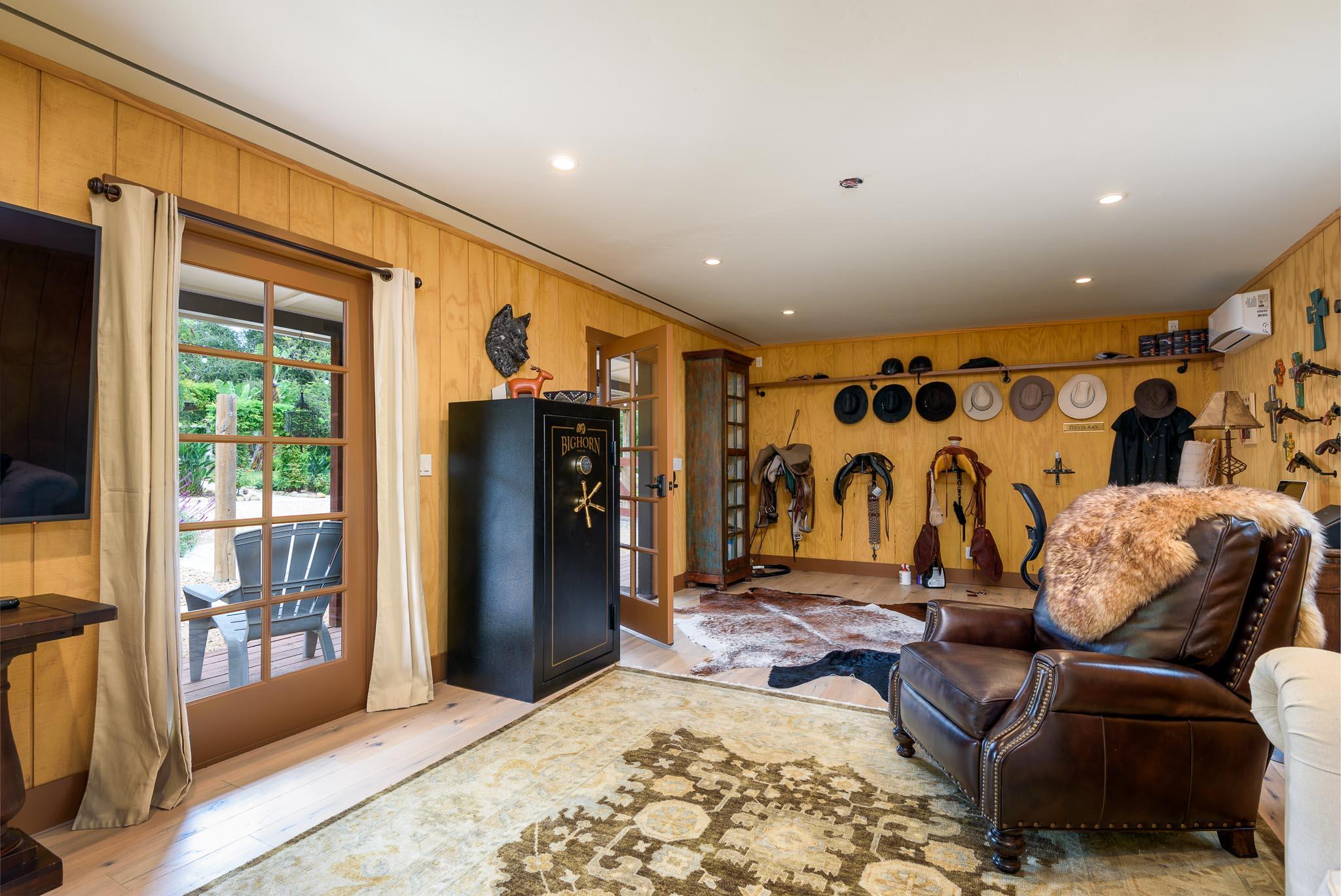 650 Stoddard Lane Montecito, CA 93108 - Photo 28 of 33 CowboyCabin_Interior2