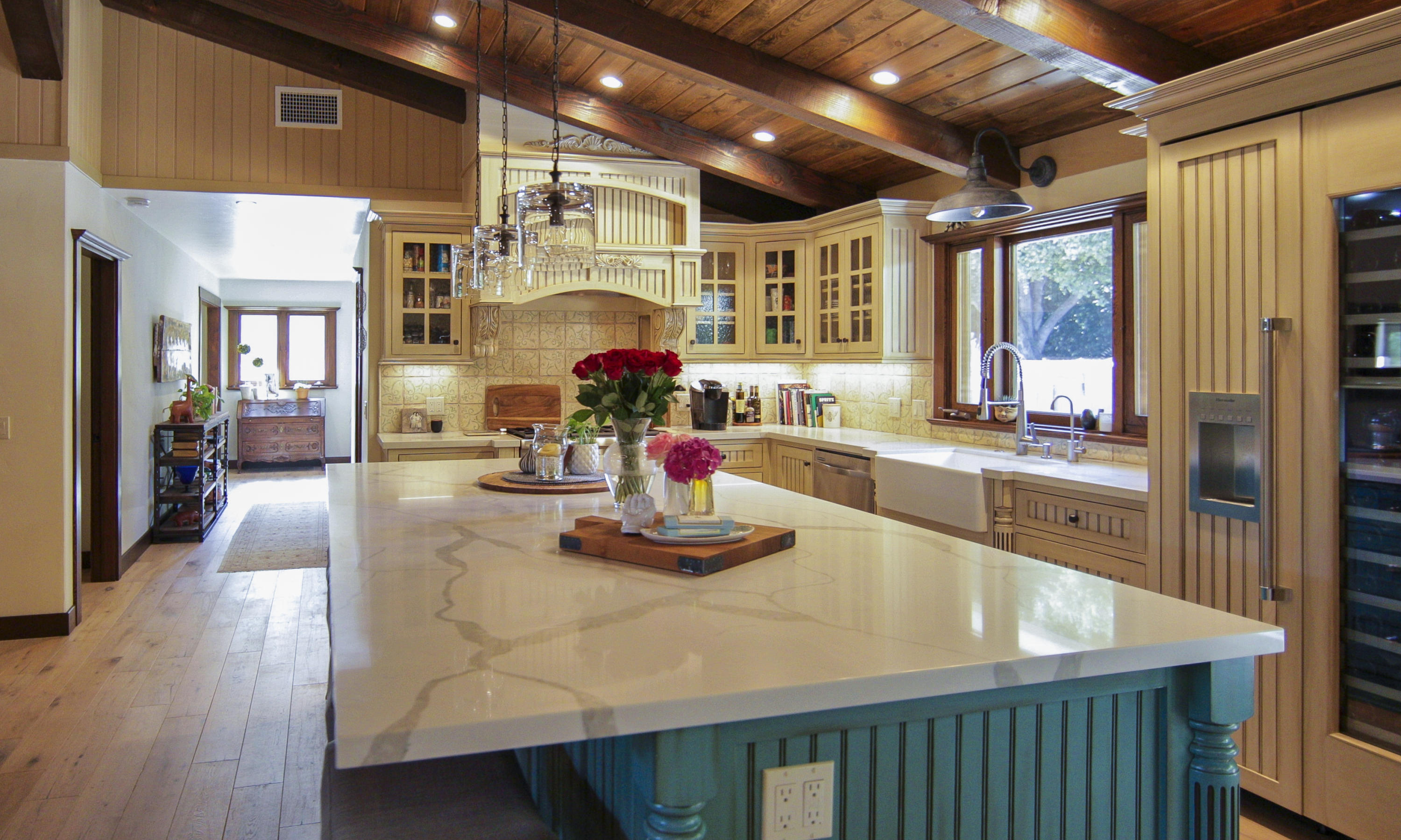 650 Stoddard Lane Montecito, CA 93108 - Photo 9 of 33 Kitchen_01