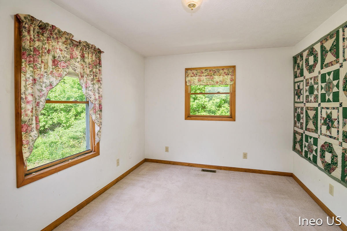 8481 South Clark Road Nashville, MI 49073 - Photo 15 of 25 IMG_8495