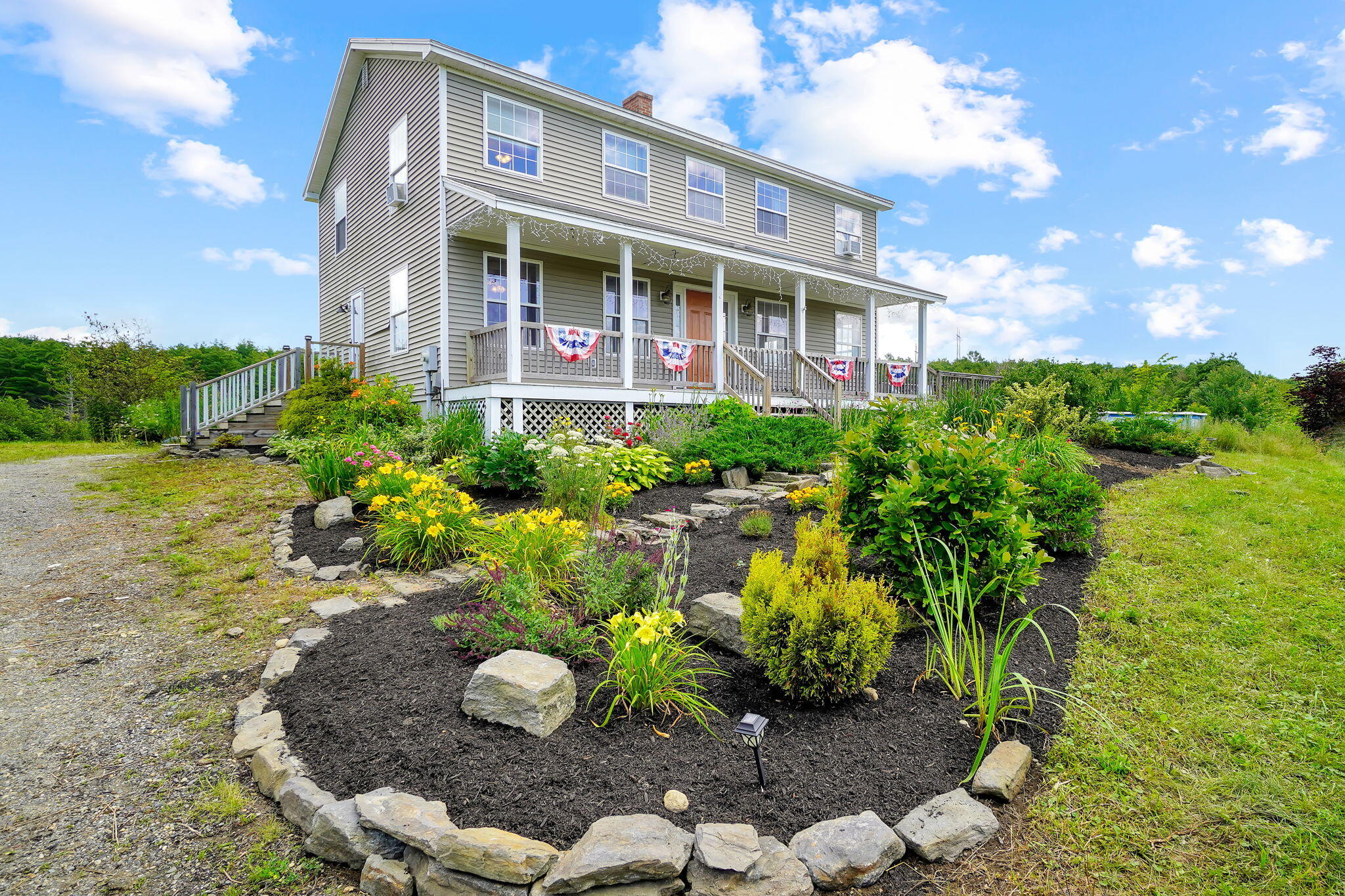 341 Augusta Road Topsham, ME 04086 - Photo 2 of 41 3-web-or-mls-DSC06480