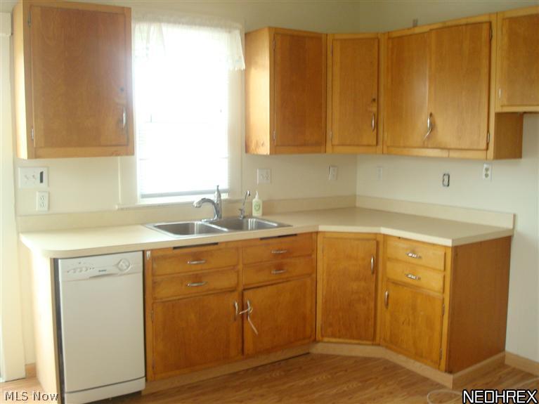 14560 Ellsworth Road Berlin Center, OH 44401 - Photo 5 of 17 Gallery Image 5
