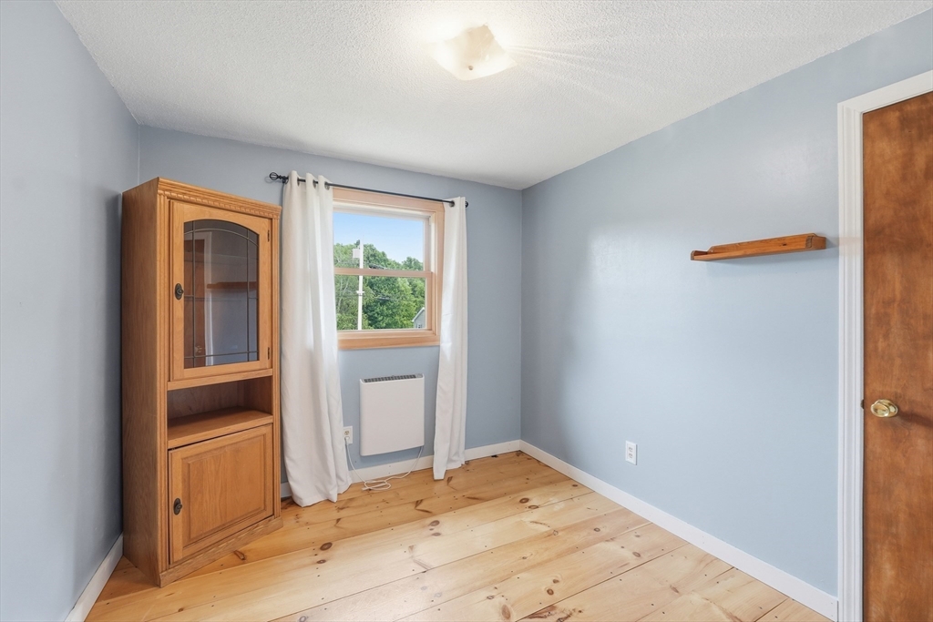 6 Old Farm Road Spencer, MA 01562 - Photo 19 of 24