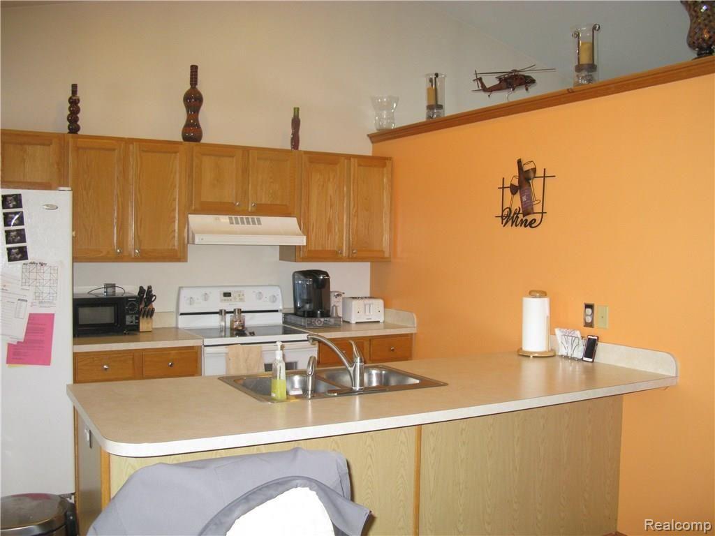 3491 Reid Road Swartz Creek, MI 48473 - Photo 15 of 42 2012-04-14 23.49