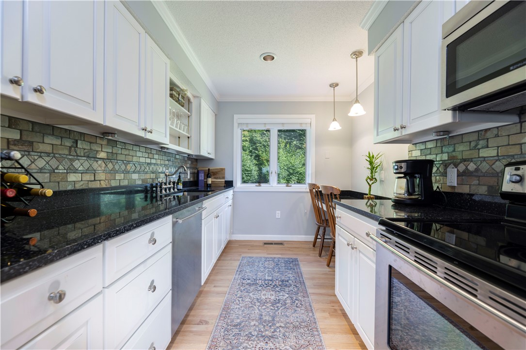 272 Shore Road, Unit B Westerly, RI 02891 - Photo 15 of 45