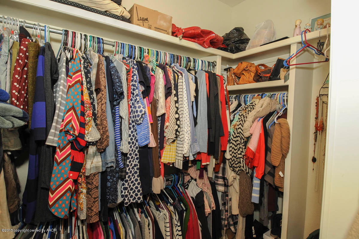 9310 Rj Drive Amarillo, TX 79119 - Photo 27 of 70 MASTER CLOSET VIEW 2