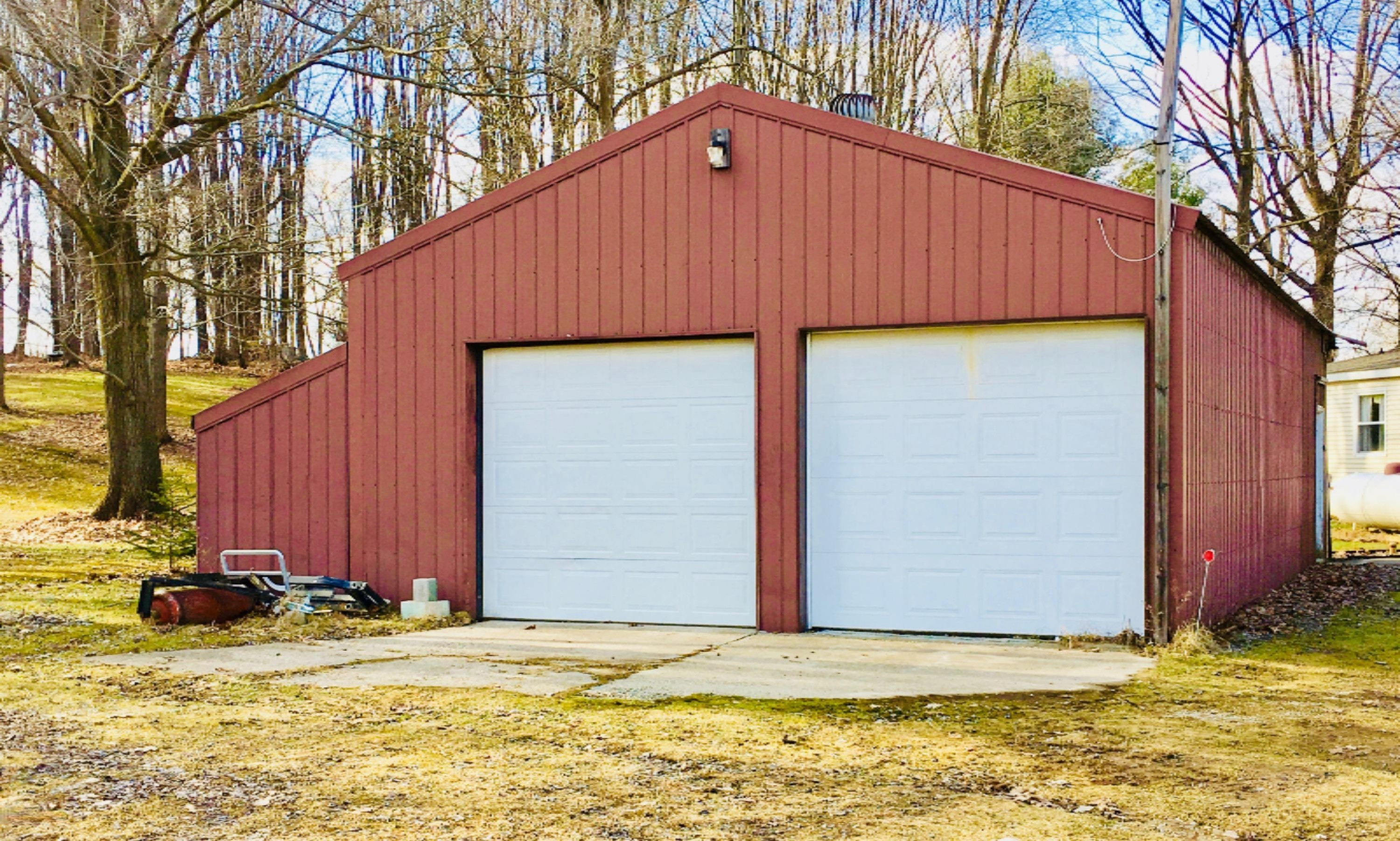 7032 Pike Road Delton, MI 49046 - Photo 20 of 24 Pole Barn