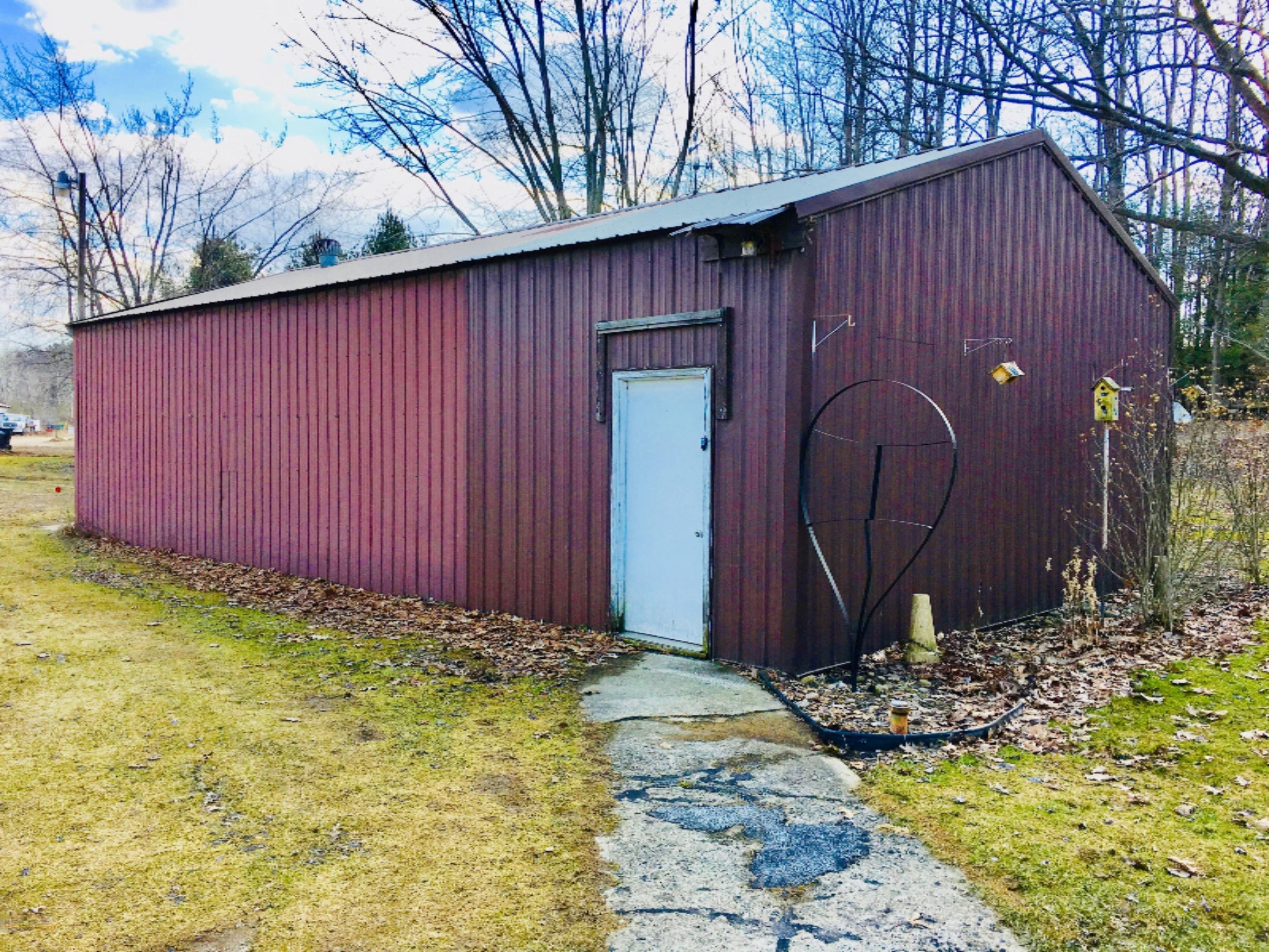 7032 Pike Road Delton, MI 49046 - Photo 21 of 24 Pole Barn