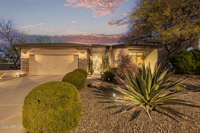 $670,000 | 2226 West Hedgehog Place, Phoenix, AZ 85085