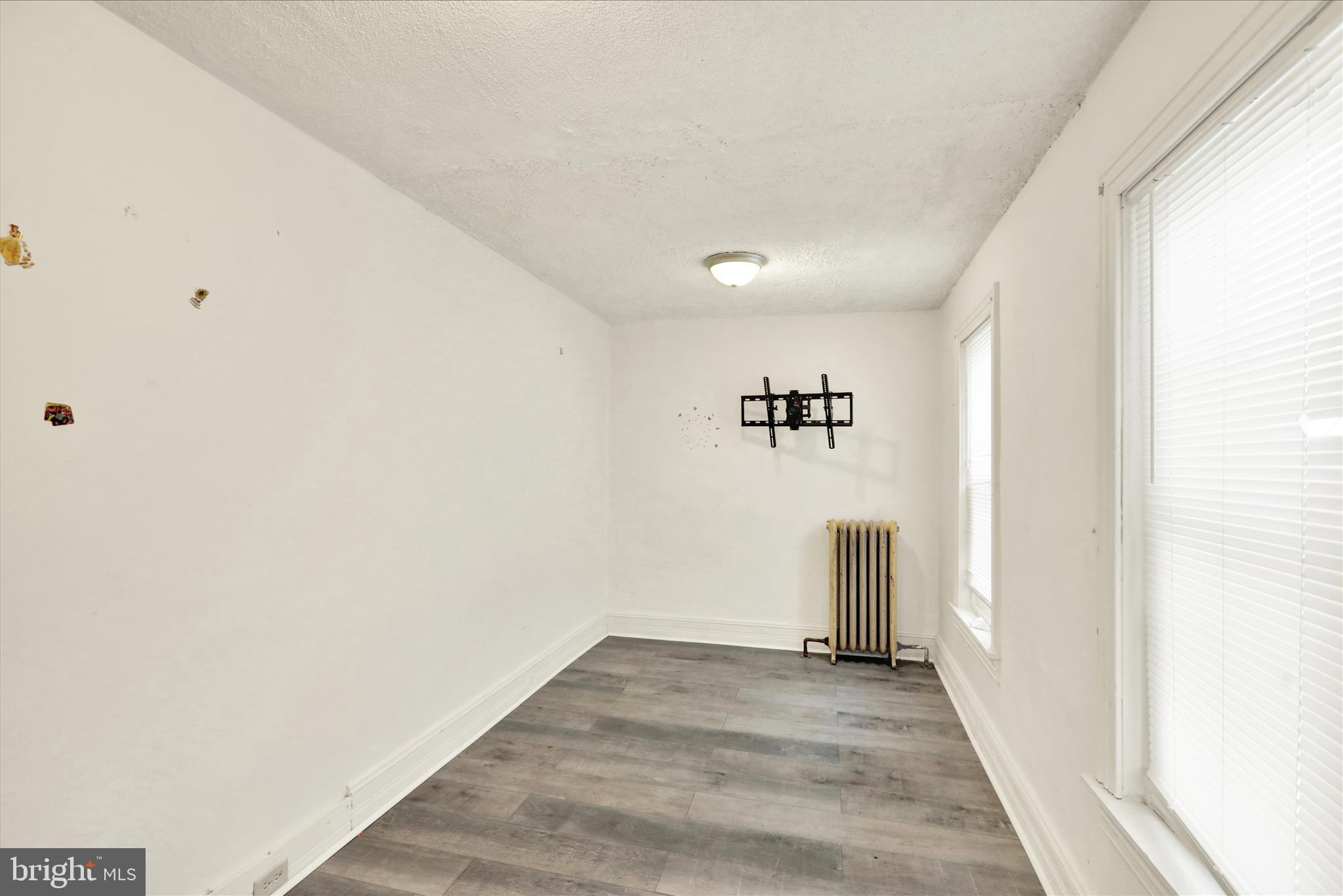 726 Locust Street Reading, PA 19604 - Photo 18 of 23 360_9330