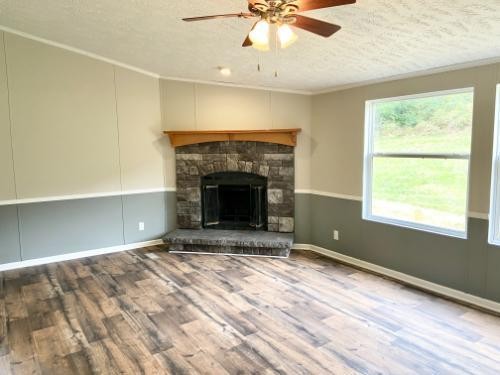 1845 Back Valley Road La Follette, TN 37766 - Photo 2 of 19 Gallery Image 2