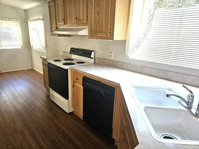 $385,000 | 8975 Lawrence Welk Drive, Unit 4, Escondido, CA 92026