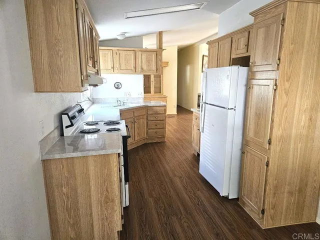 $385,000 | 8975 Lawrence Welk Drive, Unit 4, Escondido, CA 92026