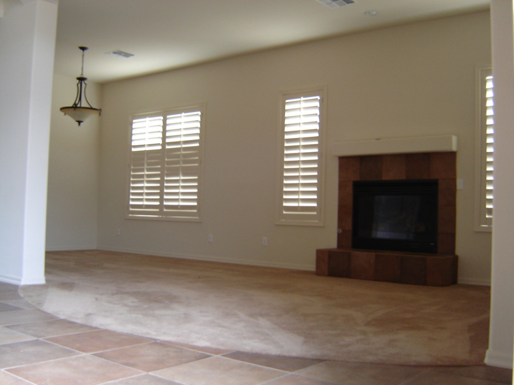 3965 East Hashknife Road Phoenix, AZ 85050 - Photo 6 of 13 living
