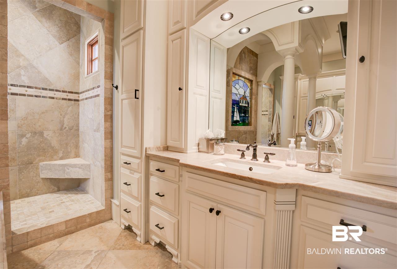 573 Falling Water Boulevard Fairhope, AL 36532 - Photo 22 of 40 master bathroom