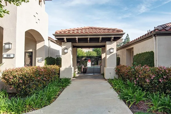 $698,000 | 230 South Grisly Canyon Drive, Unit B, Orange, CA 92869