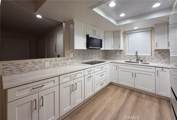 $698,000 | 230 South Grisly Canyon Drive, Unit B, Orange, CA 92869