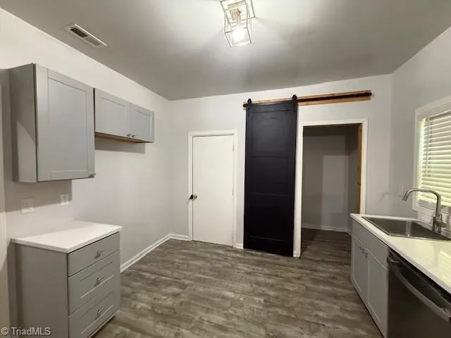 $1,400 | 1308 South Pearson Street, Greensboro, NC 27406