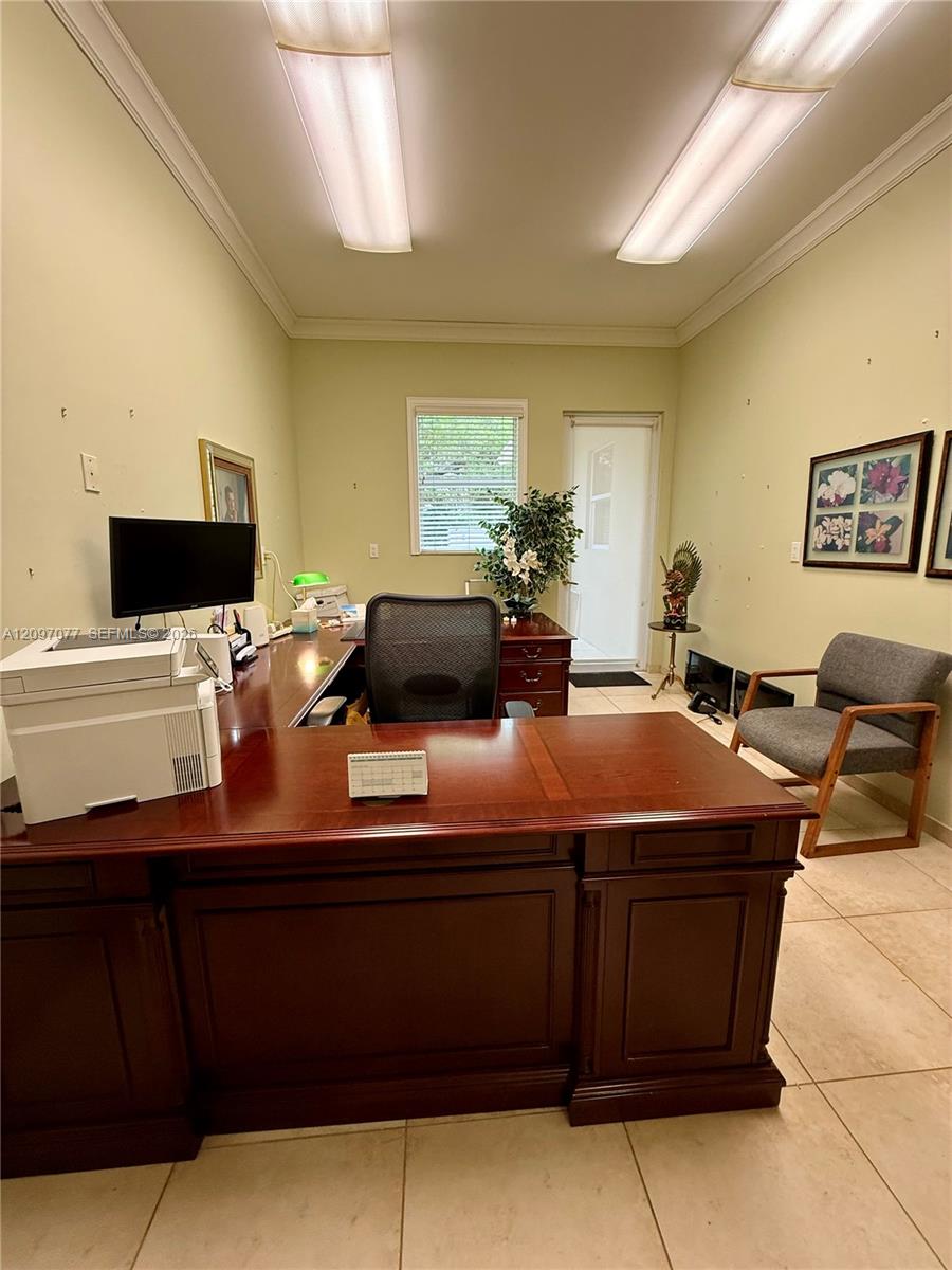 20175 Southwest 256th Street Homestead, FL 33031 - Photo 30 of 41 Office w/ Private Entry