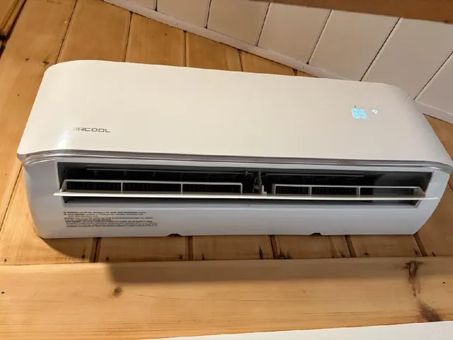 a close view of kitchen stove