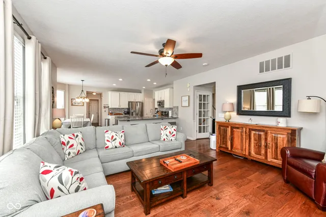 $575,000 | 11904 Suncatcher Drive, Fishers, IN 46037