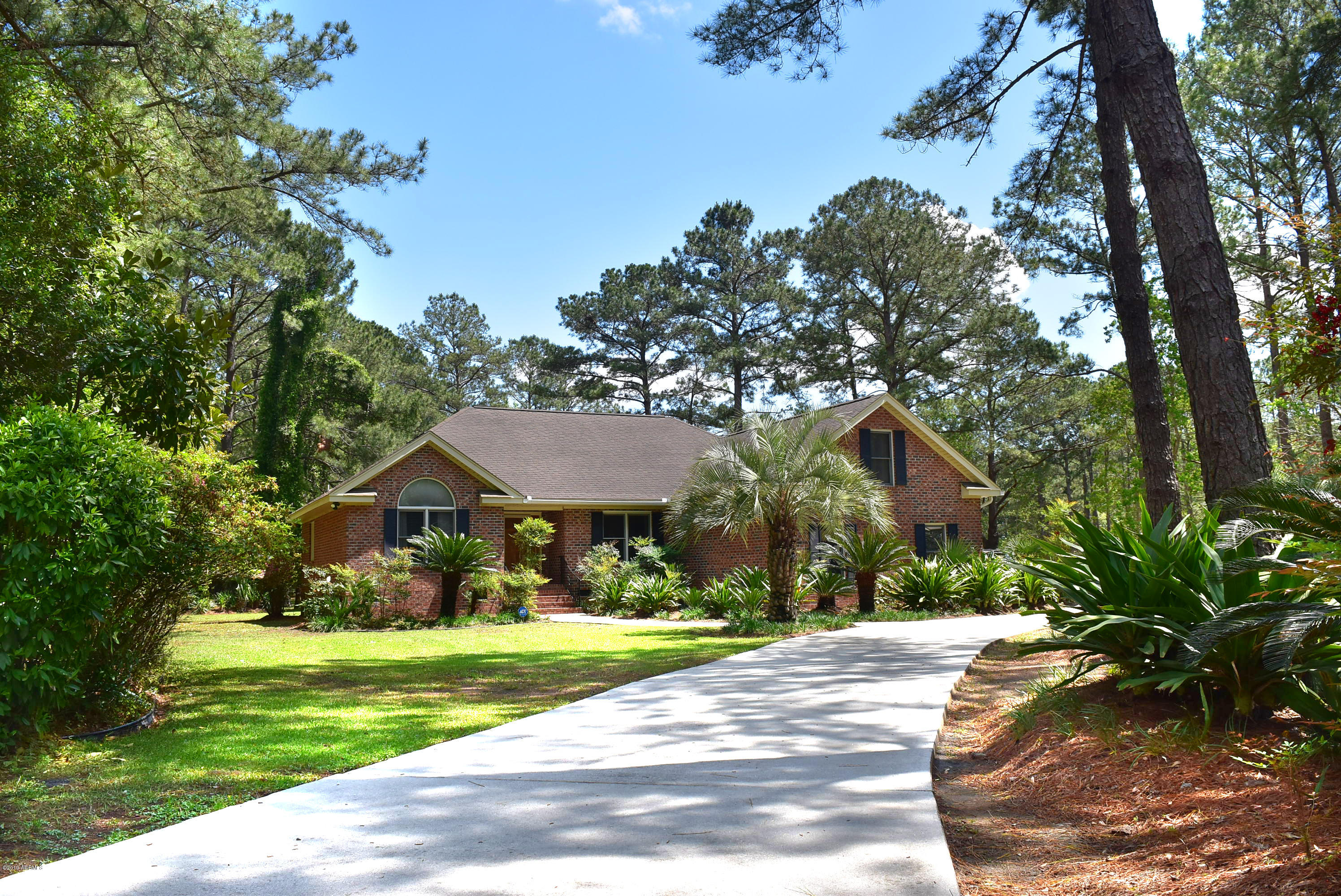 86 Walling Grove Road Beaufort, SC 29907 - Photo 1 of 36 DSC_0207