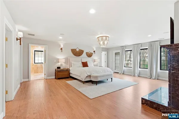 $2,200,000 | 9 Condit Road, Mountain Lakes, NJ 07046