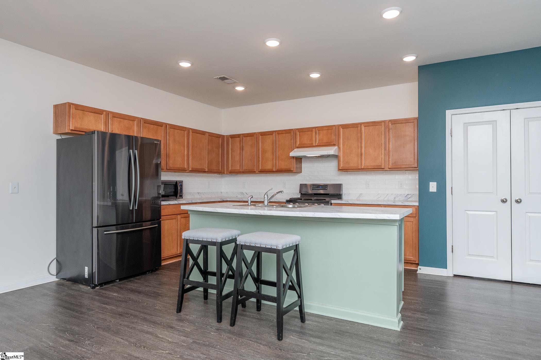 309 Florio Court Greenville, SC 29607 - Photo 2 of 28