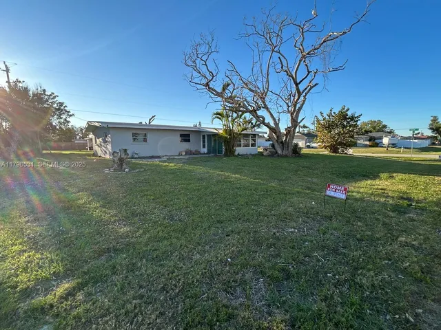 $2,650 | 368 Tihami Road, Venice, FL 34293