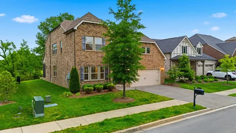 $699,900 | 1677 Boardwalk Place, Gallatin, TN 37066