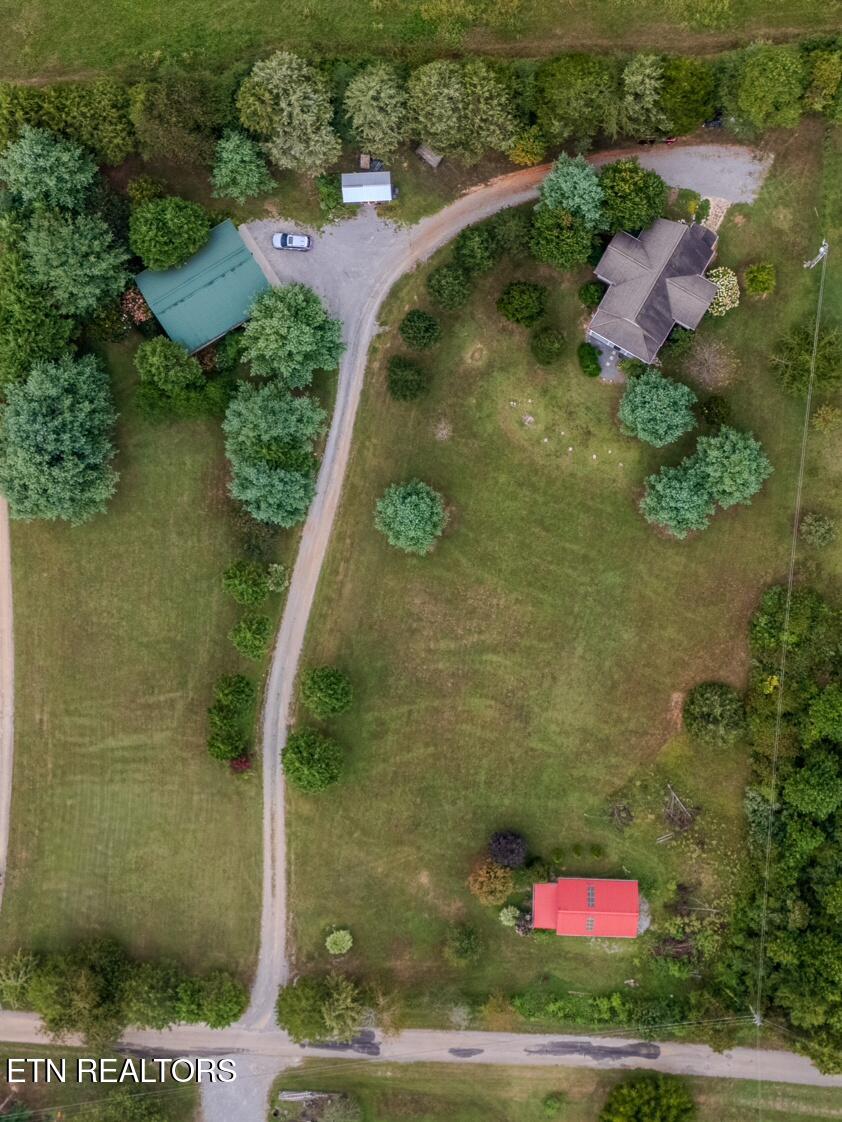 217 Brantley Acres Speedwell, TN 37870 - Photo 3 of 59 DJI_20250902175728_0854_D (1)