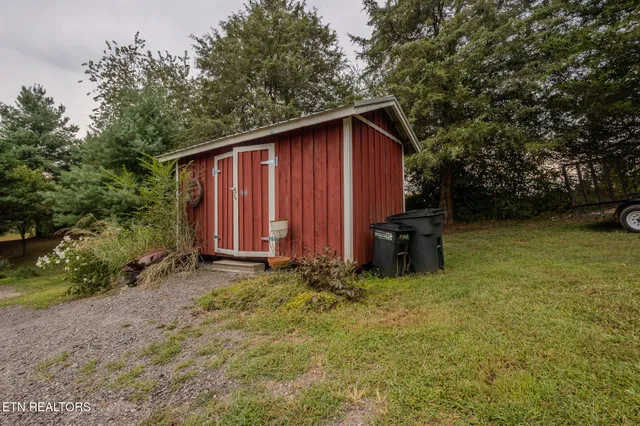 $499,000 | 217 Brantley Acres, Speedwell, TN 37870