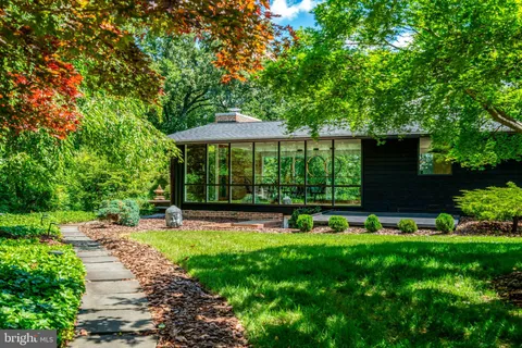 $1,750,000 | 1927 Marthas Road, Alexandria, VA 22307