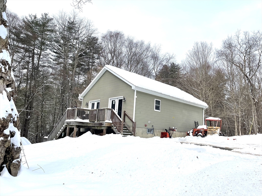 97 Lucy Fiske Road Shelburne, MA 01370 - Photo 2 of 16 Gallery Image 2