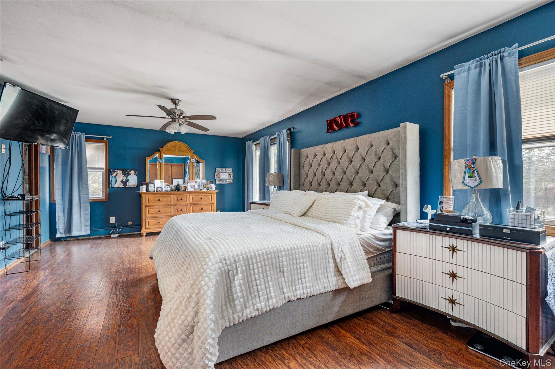 270 Old Commack Road Kings Park, NY 11754 - Photo 7 of 28 Gallery Image 7
