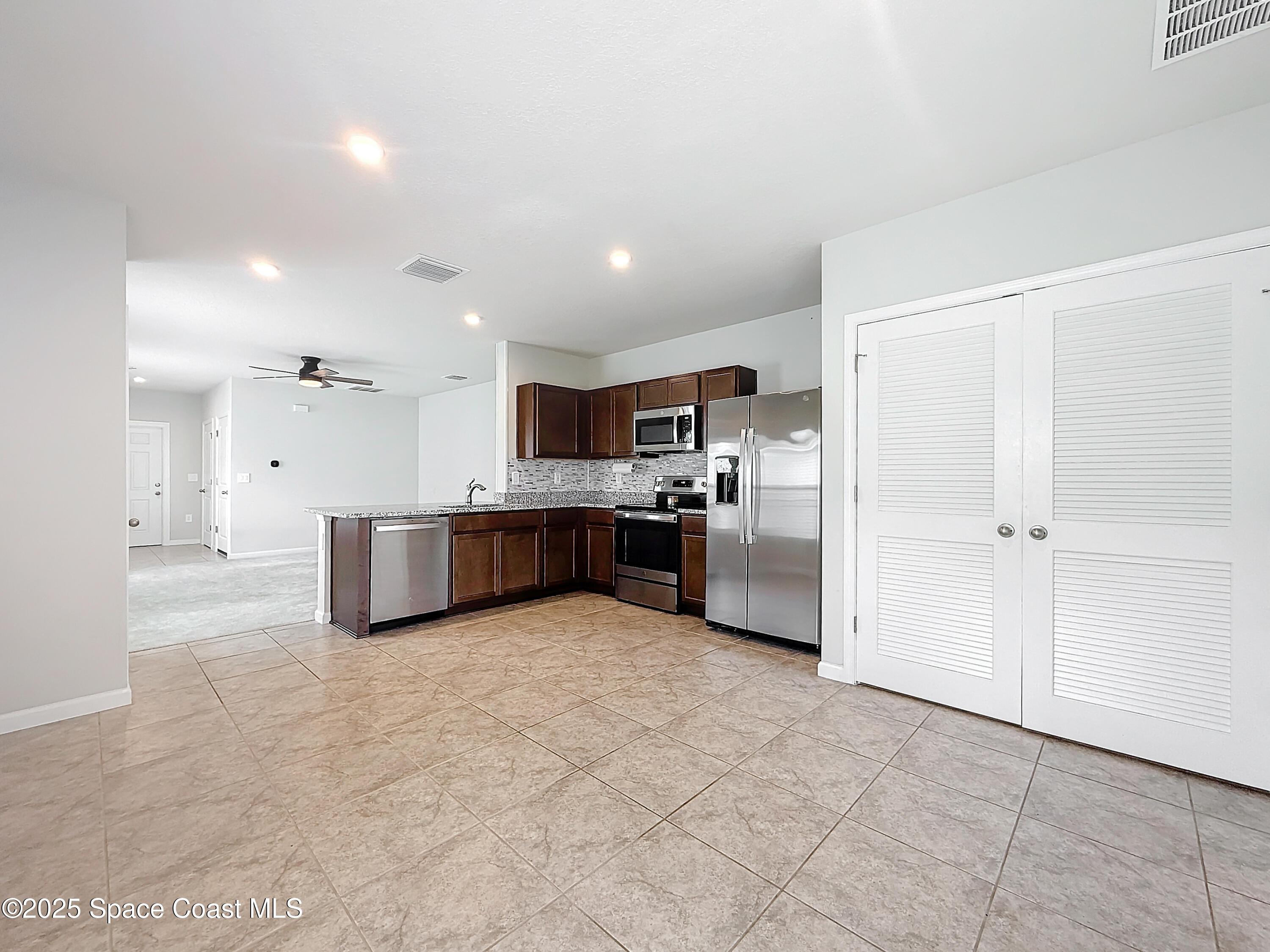 214 Raspberry Road Fort Pierce, FL 34981 - Photo 11 of 31 Photo